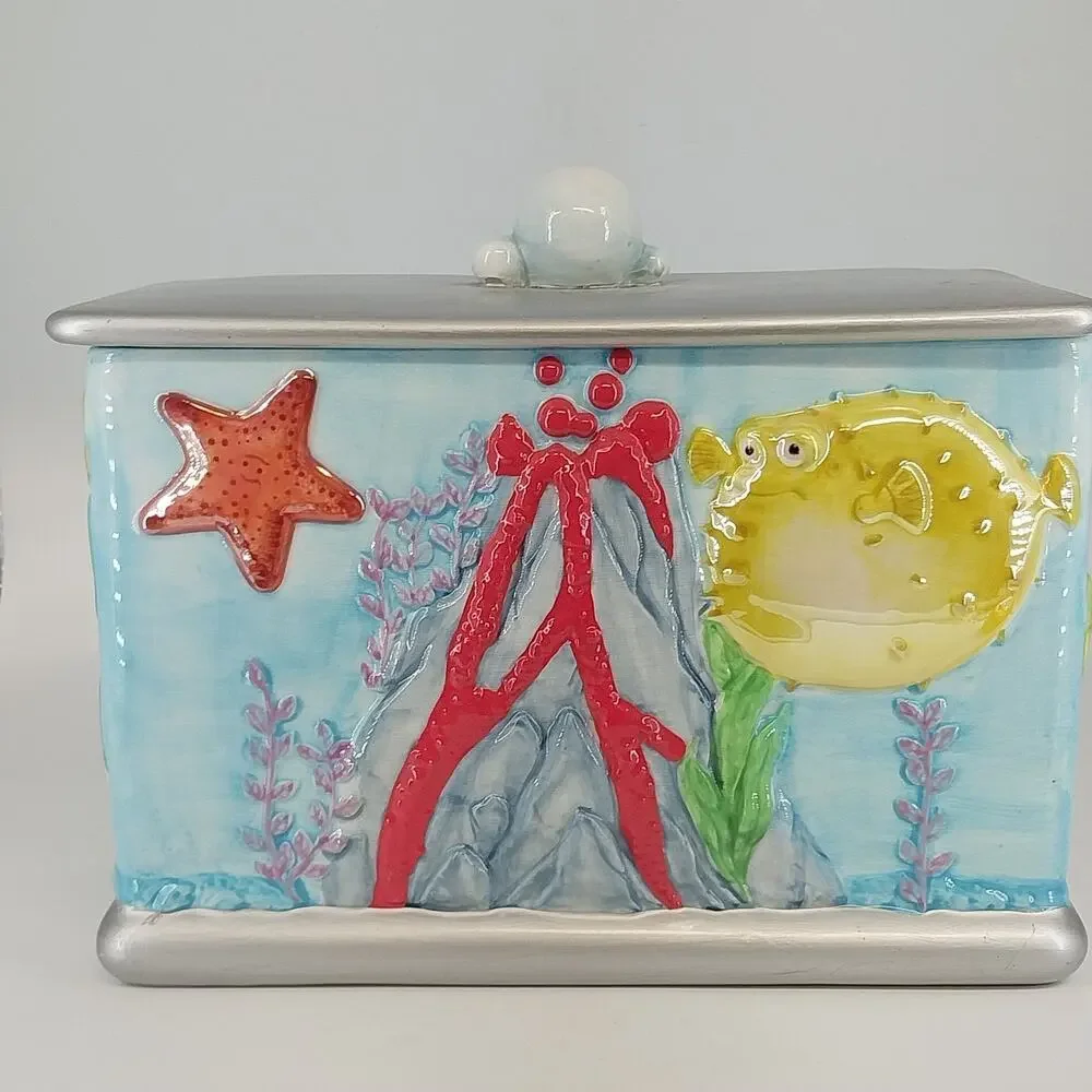 Disney Direct Finding Nemo Aquarium Ceramic Cookie Jar With Lid Pixar China